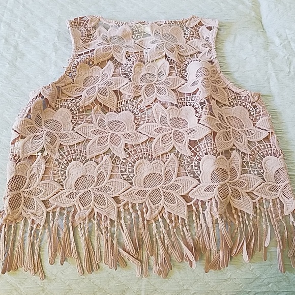 🆕 Cute summer top - Picture 3 of 3